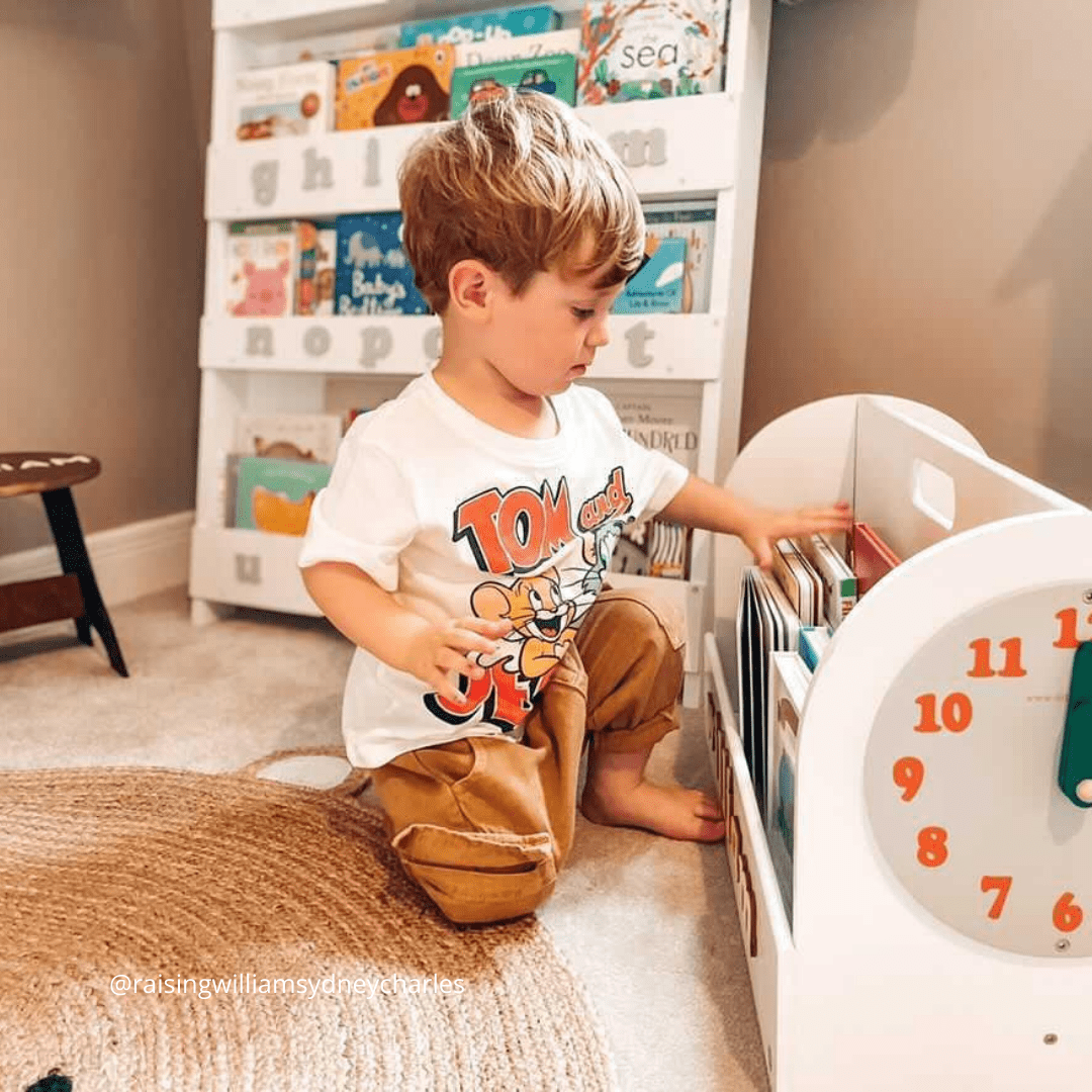 The Tidy Books Box puts books within easy reach of kids to help stop the summer reading slump